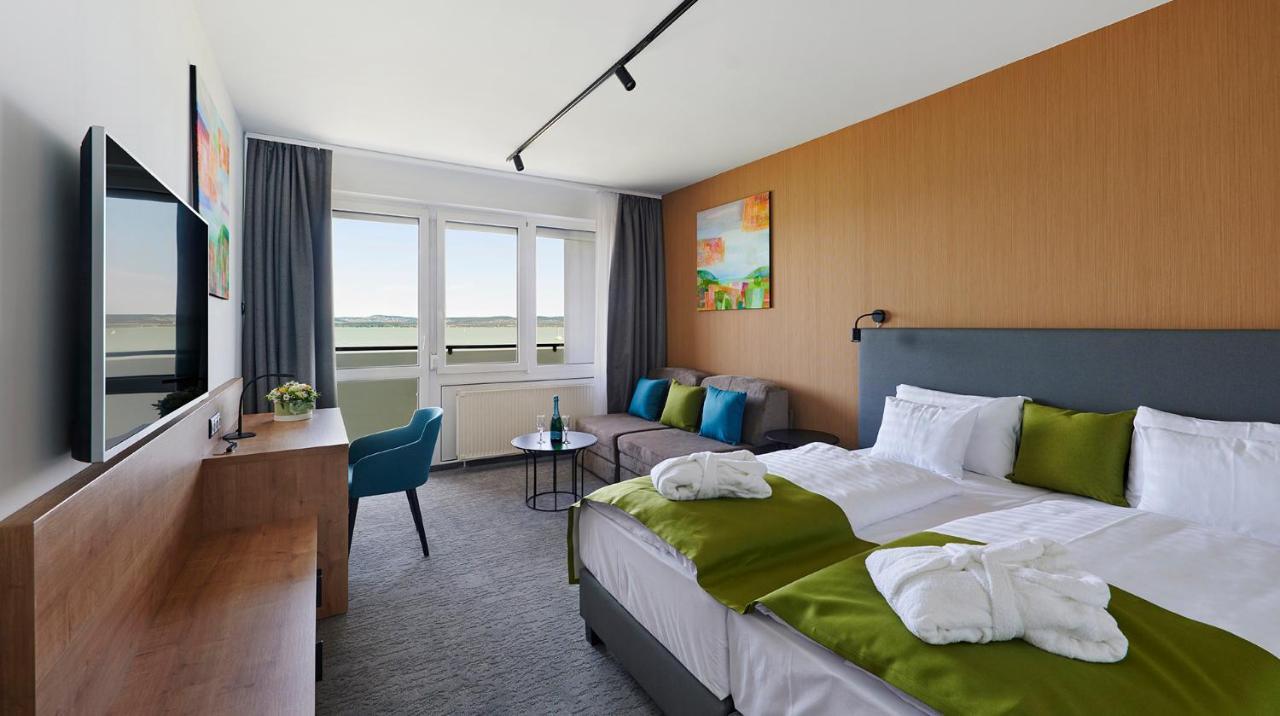 Hotel Otp Balatonszárszó Εξωτερικό φωτογραφία