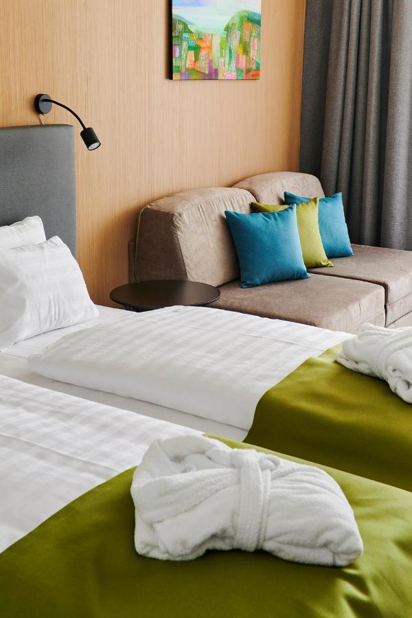 Hotel Otp Balatonszárszó Εξωτερικό φωτογραφία