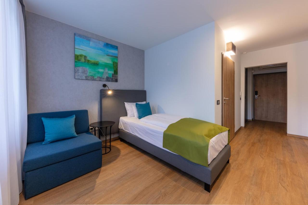 Hotel Otp Balatonszárszó Εξωτερικό φωτογραφία