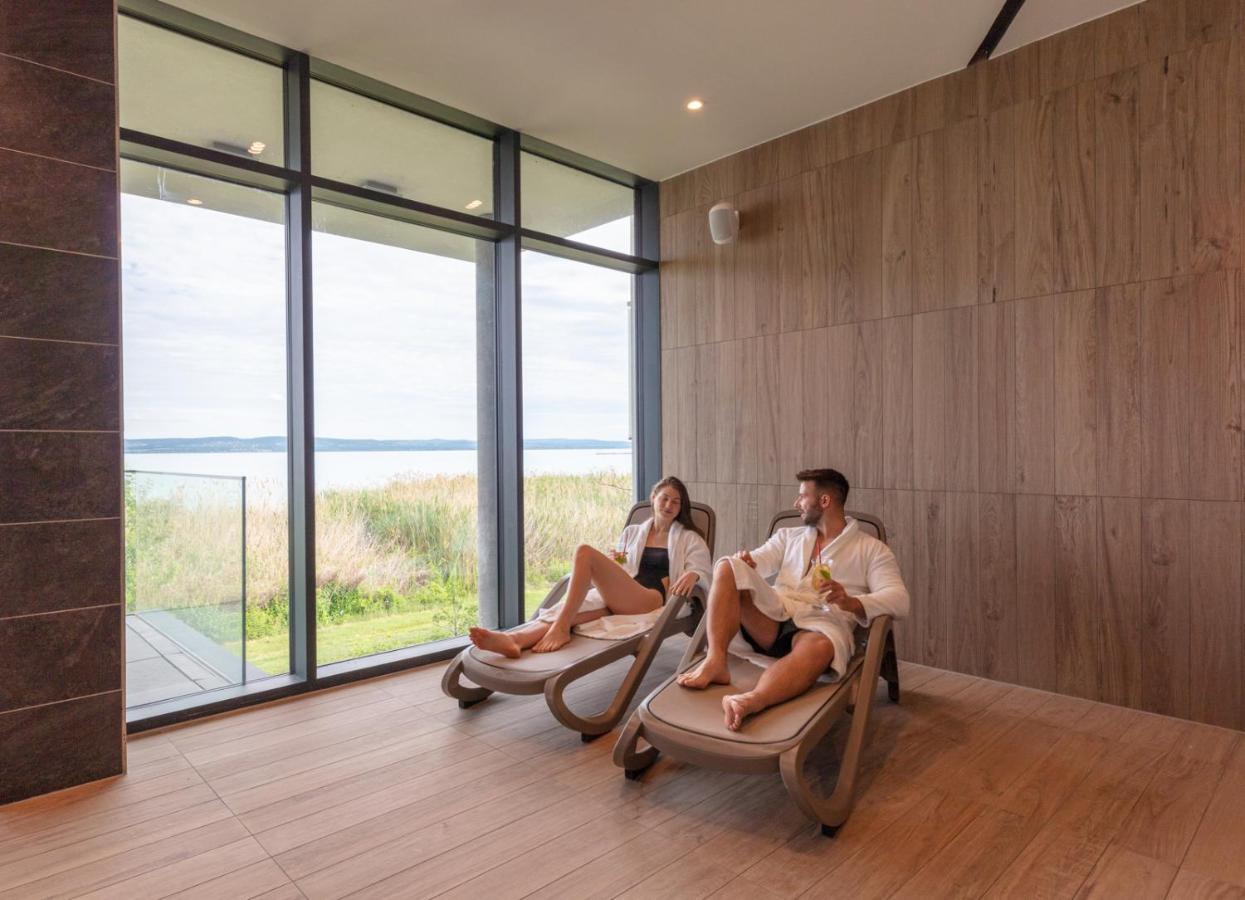 Hotel Otp Balatonszárszó Εξωτερικό φωτογραφία