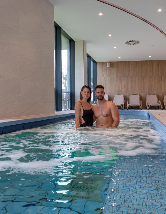 Hotel Otp Balatonszárszó Εξωτερικό φωτογραφία