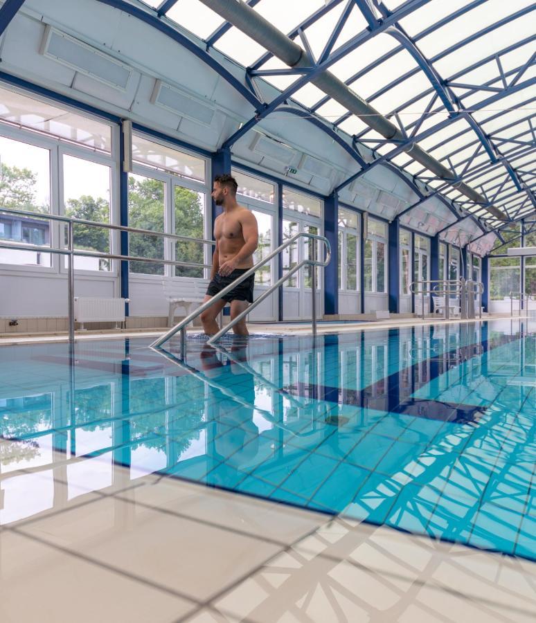 Hotel Otp Balatonszárszó Εξωτερικό φωτογραφία