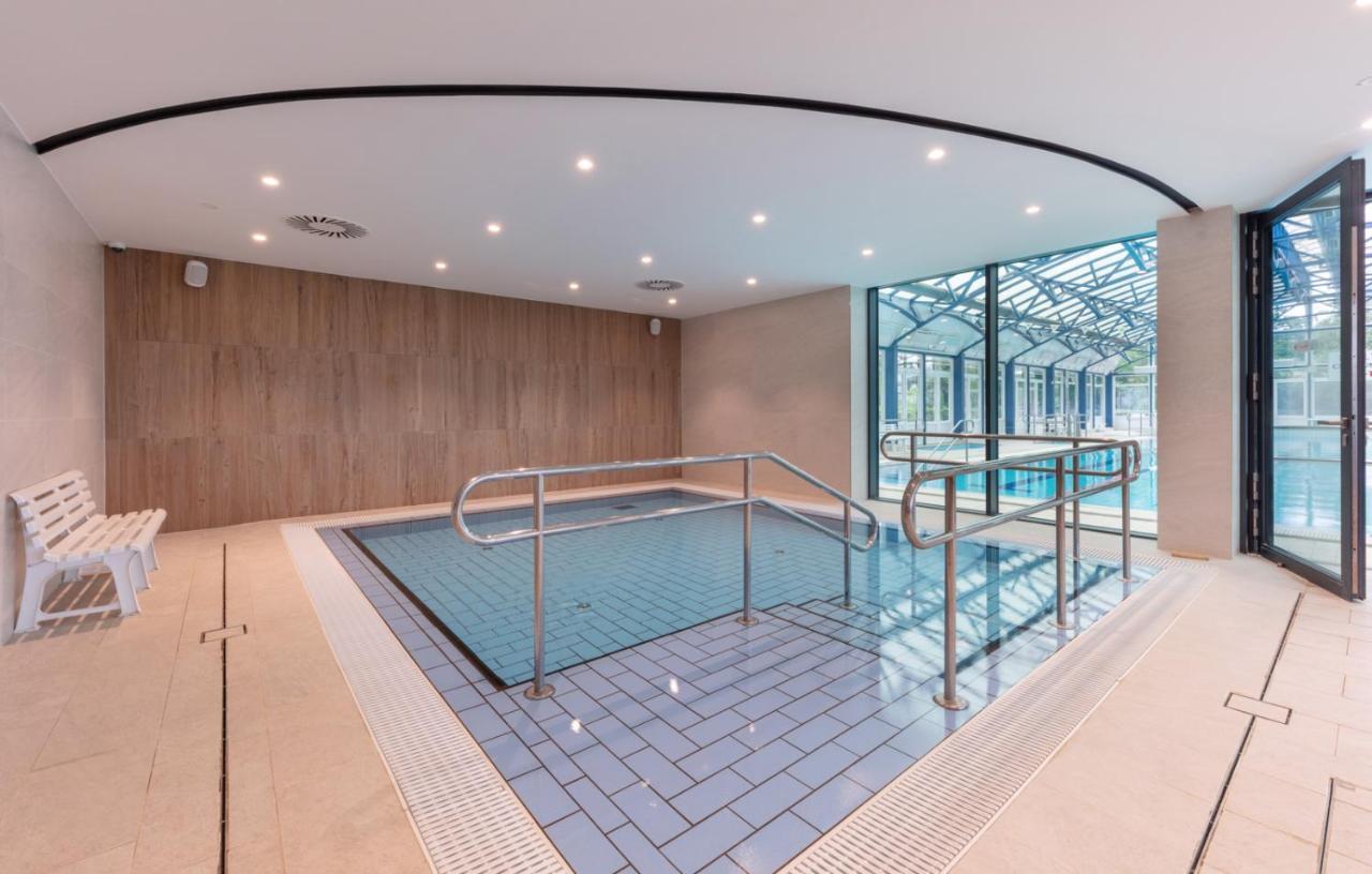 Hotel Otp Balatonszárszó Εξωτερικό φωτογραφία